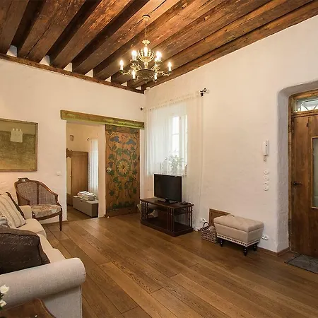 Medieval Beauty With Private Entrance Διαμέρισμα *
