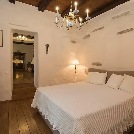 Medieval Beauty With Private Entrance Διαμέρισμα